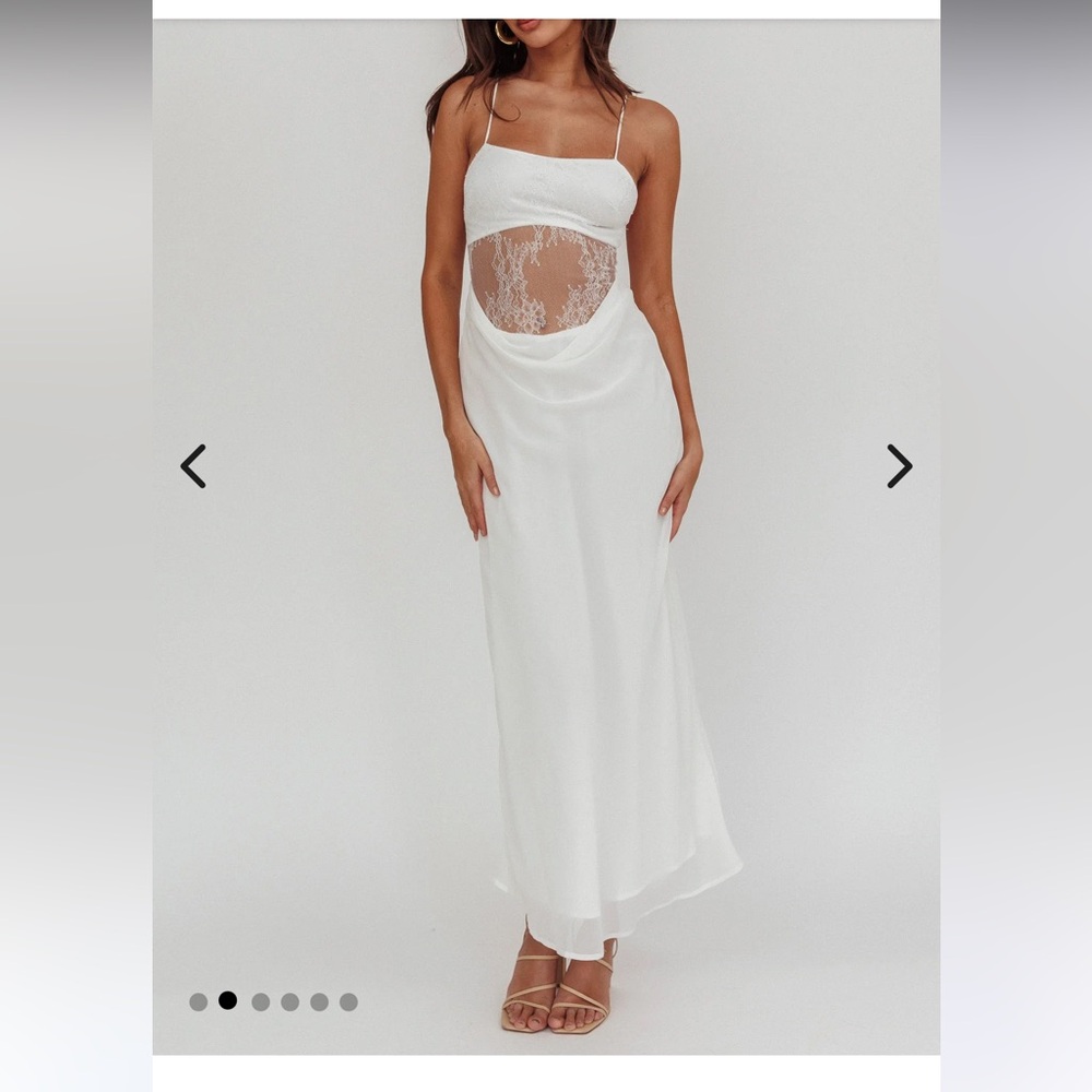 Selfie Leslie White Backless Lace Waist Maxi Dress